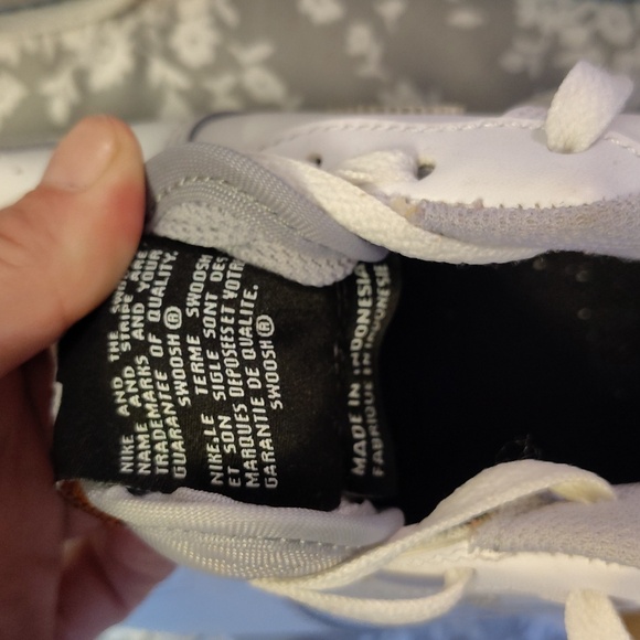 Nike Air Force 1 one hundred sticker youth size 7 - Picture 8 of 11